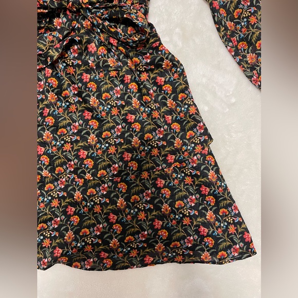 LOFT Shimmery Floral Tiered Dress SMALL - Picture 13 of 16